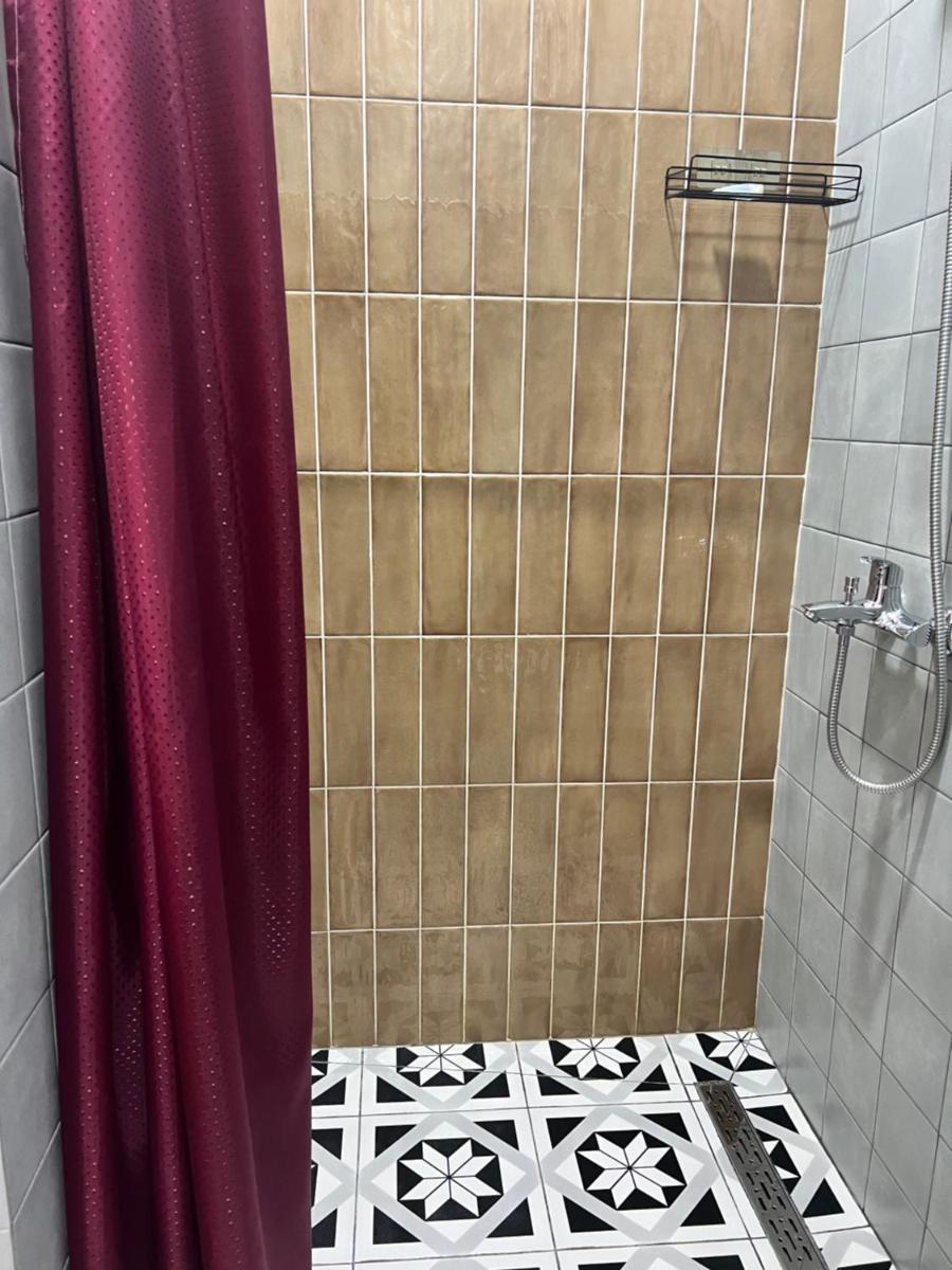 Green Plaza - Sunset Room - Housity