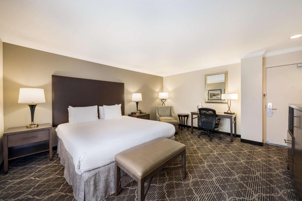 Best Western Danville Sycamore Inn - Housity