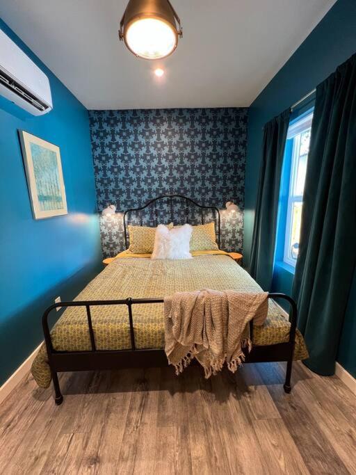 Maude’s Place Cheerful 2 bedroom home - Housity