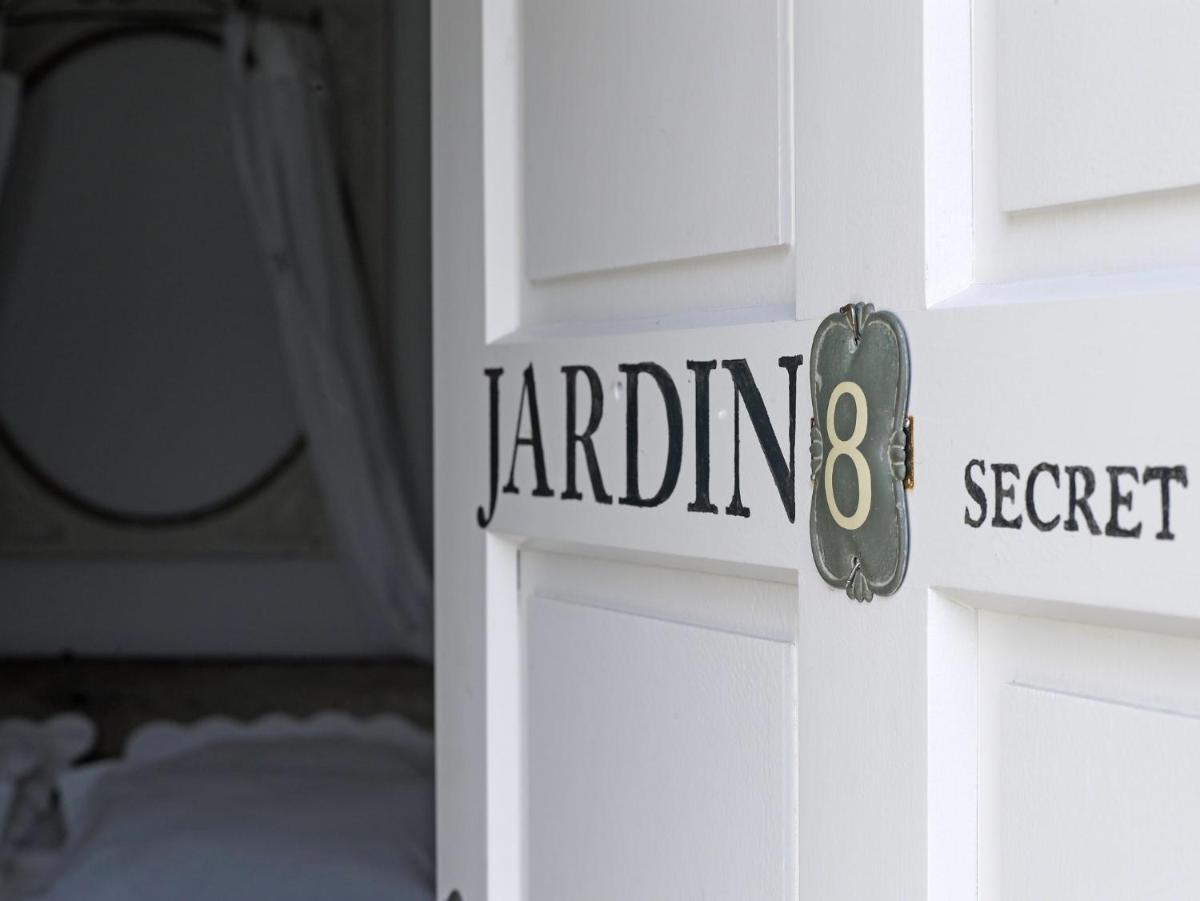 Certificat, récompense, panneau ou autre document affiché dans l'établissement La Marine de Loire Hôtel & Spa