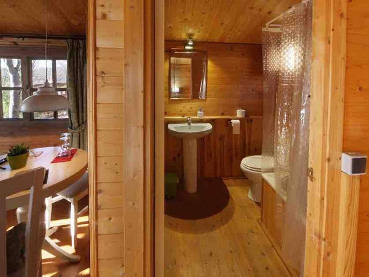 Cabanas Romanticas de Madera - Housity