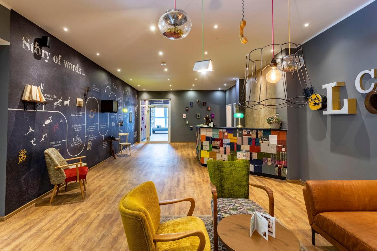 tinyTwice Hotel Bonn - Housity