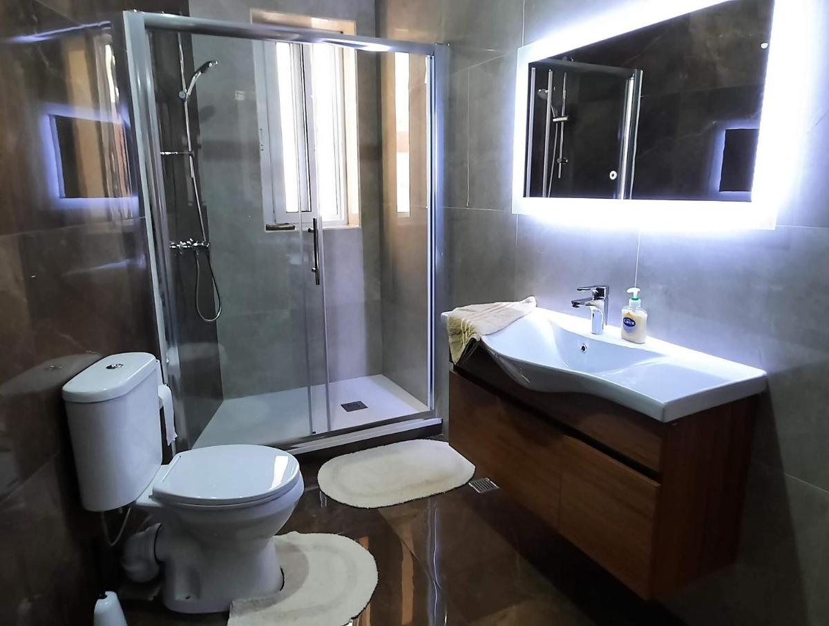 Suitetrails - Lovely 3-bedroom apartment in Marsalforn, Gozo!