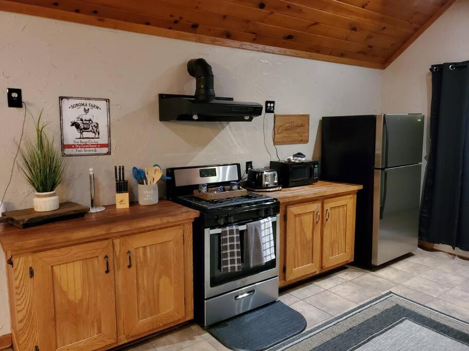 Saratoga Eastside Home perfect Autumn getaway - Housity