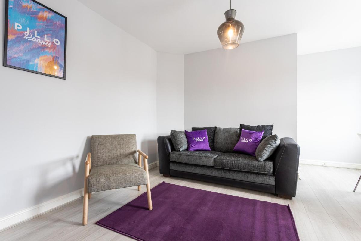 Pillo Rooms Serviced Apartments - Trafford - Housity