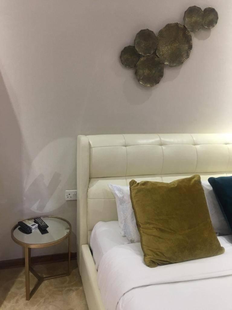Luxlusive guest house - Housity
