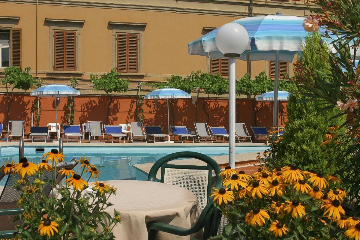 Grand Hotel Plaza & Locanda Maggiore - Housity