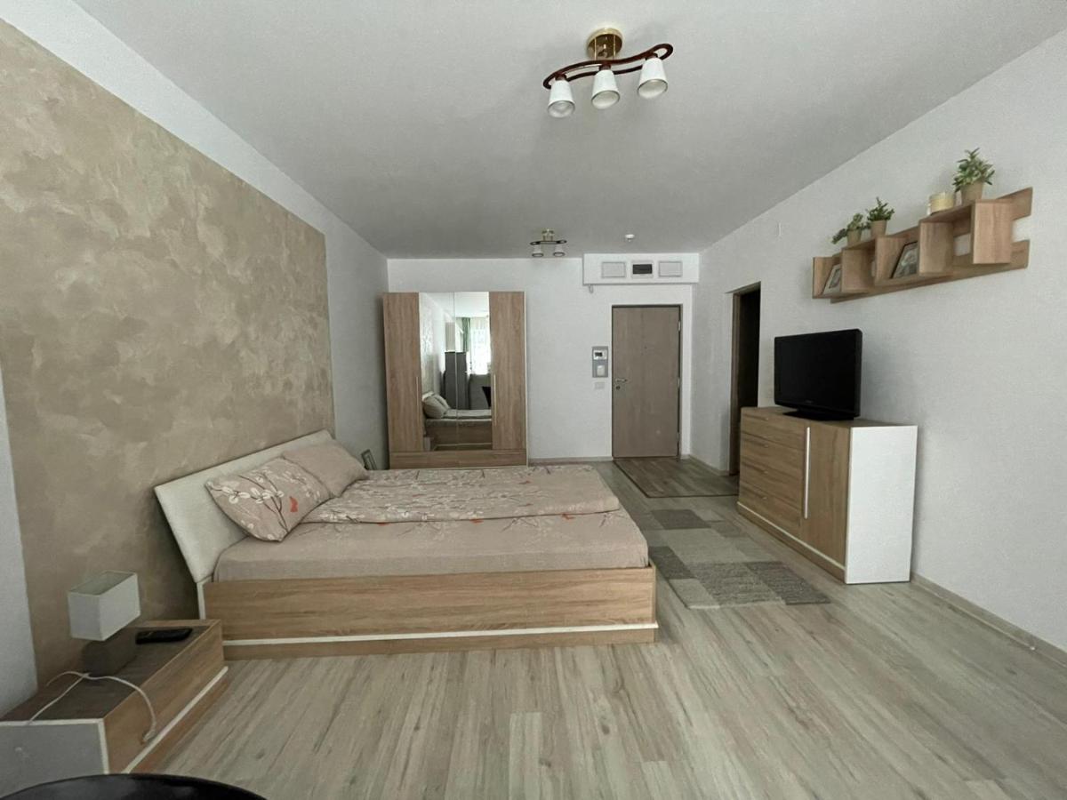 Hanna's Apartament - Housity