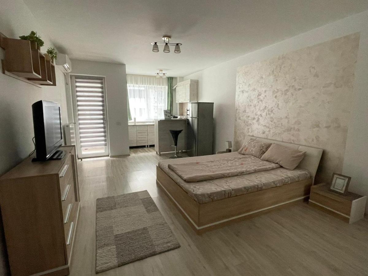 Hanna's Apartament - Housity