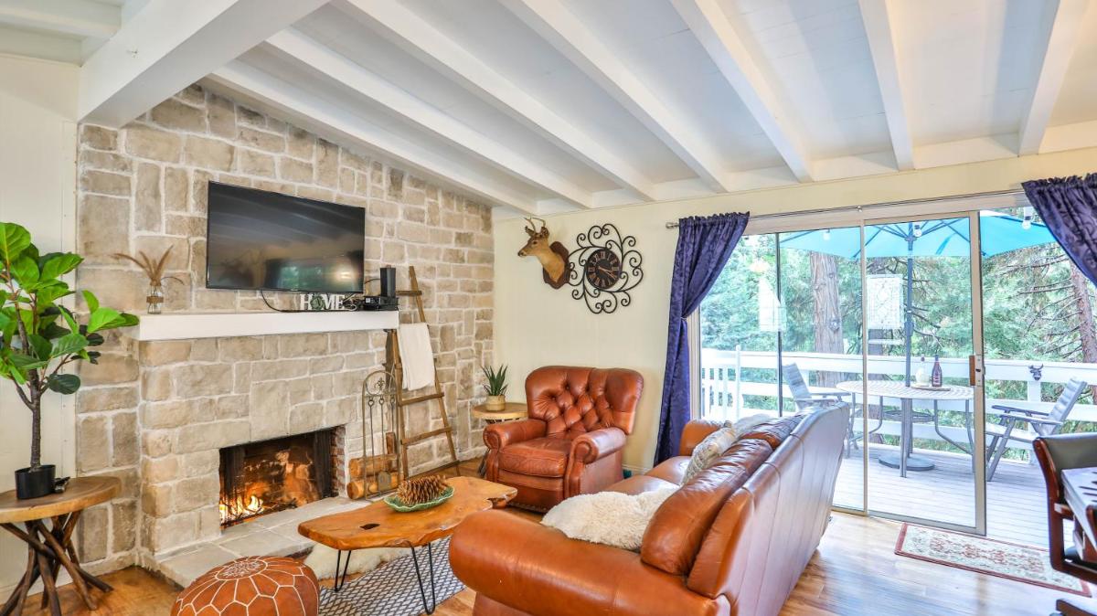 Lake house Cabin - Lake Arrowhead - Housity