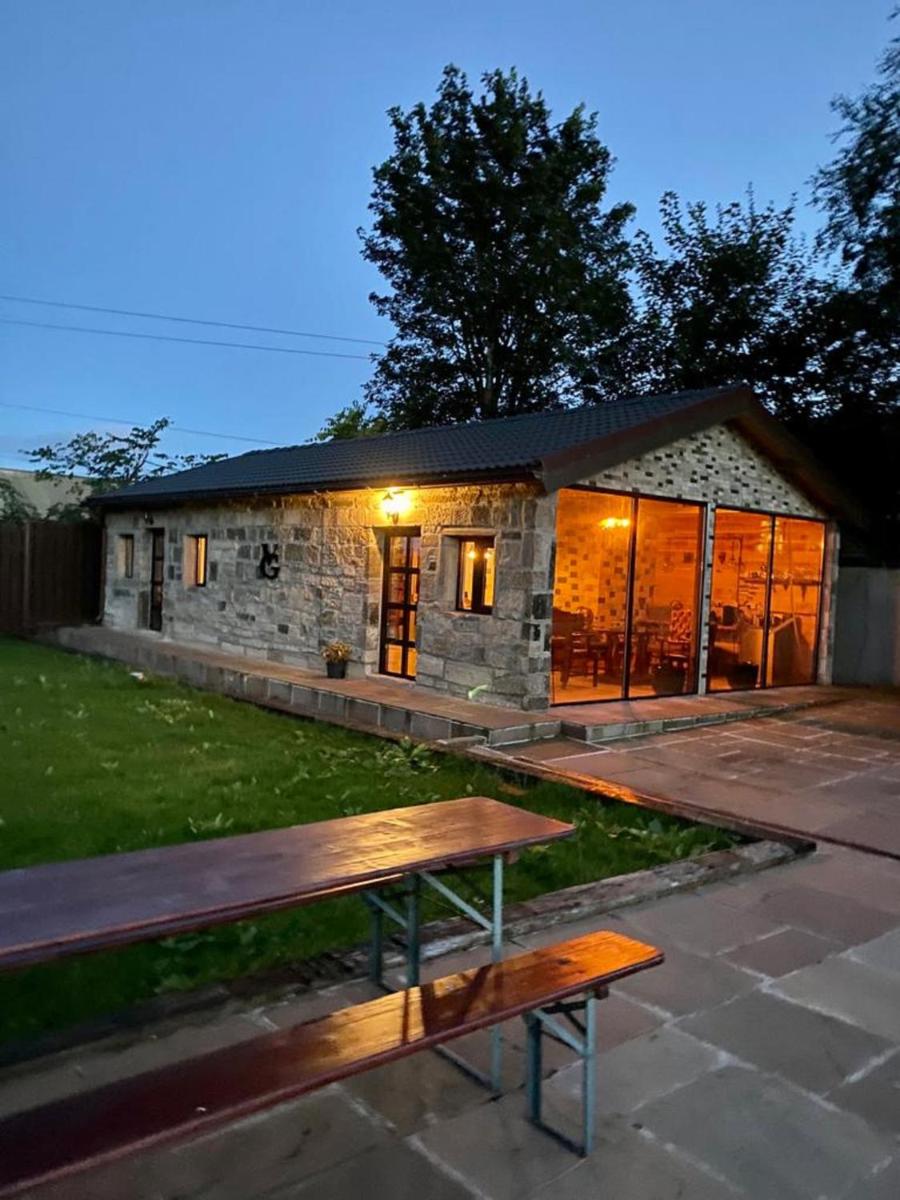 The Owl Residence near Lanark - Housity