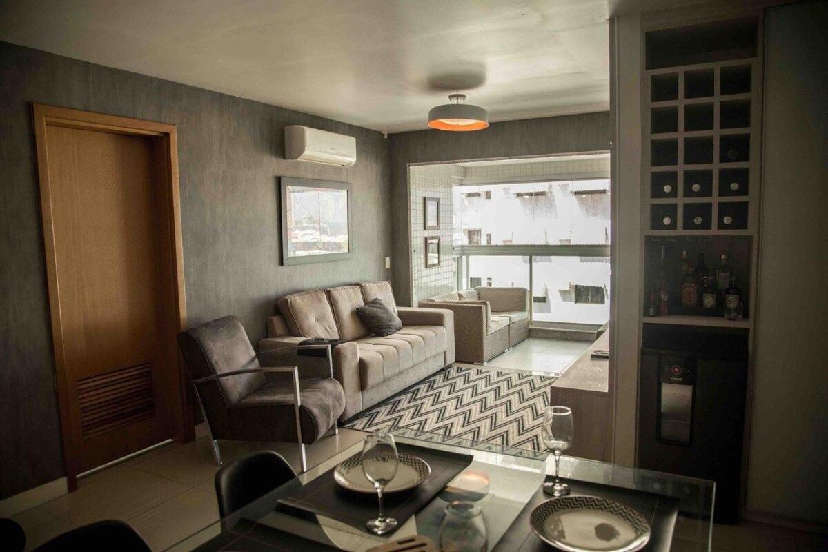 Apartamento Completo na Barra da Tijuca - Housity