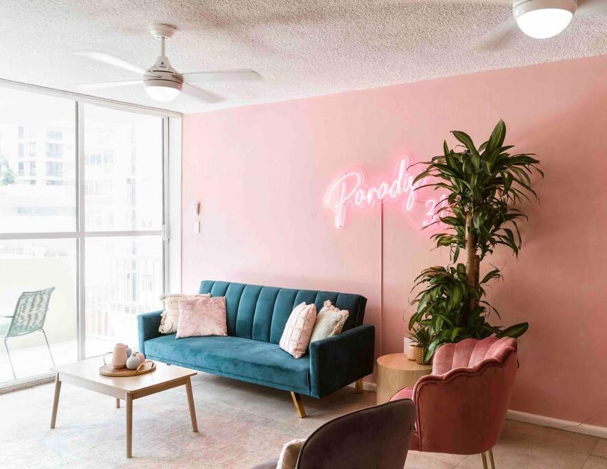 Paradise 31 - Pink oasis in the heart of the GC - Housity