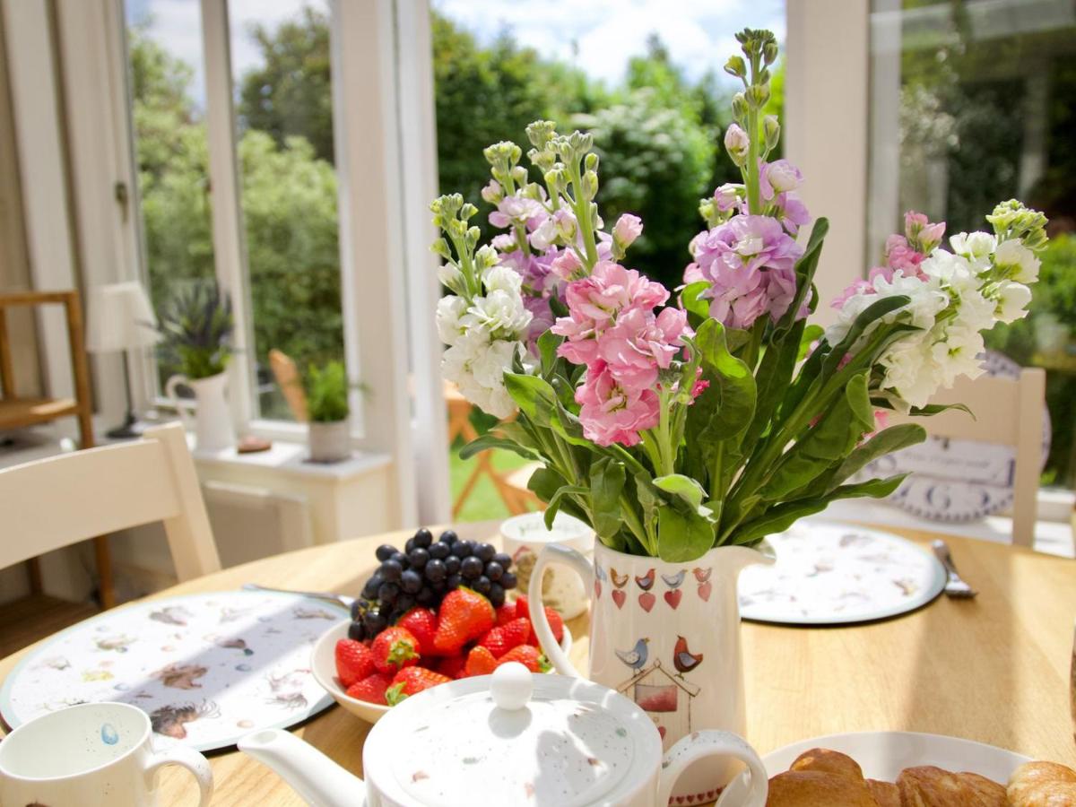 Valentine Cottage - Housity