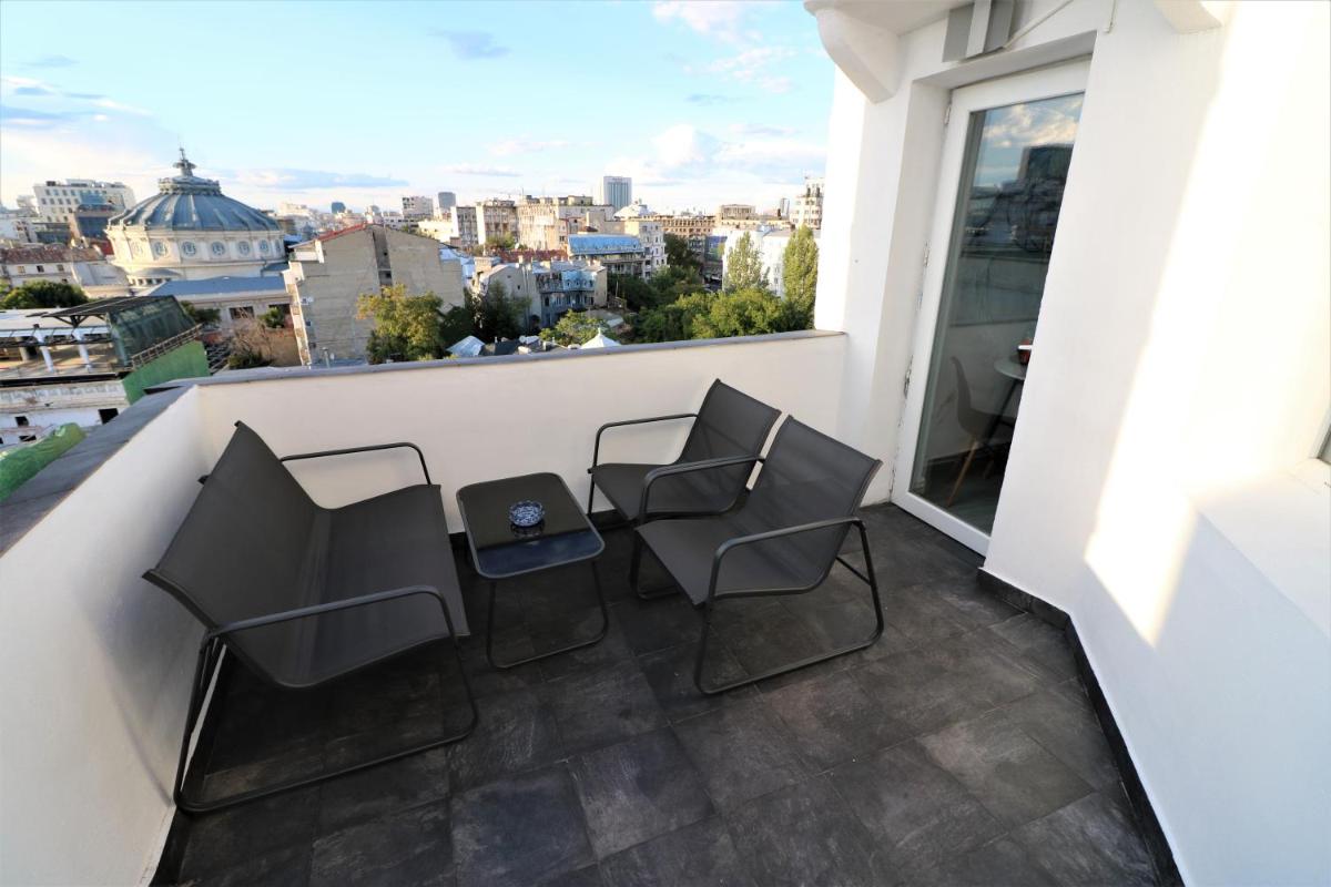 Athénée Palace Apartment - Panoramic View Terrace & Balcony - FREE MINIBAR - Housity