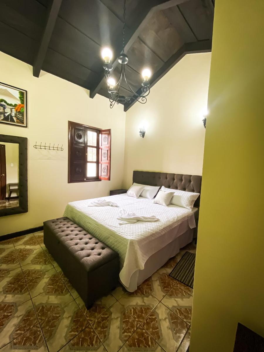 Real Marquez Hotel - Hizvo