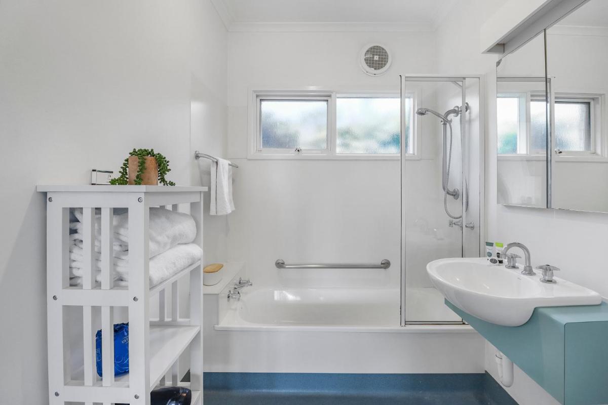 Geelong CBD Accommodation - Housity