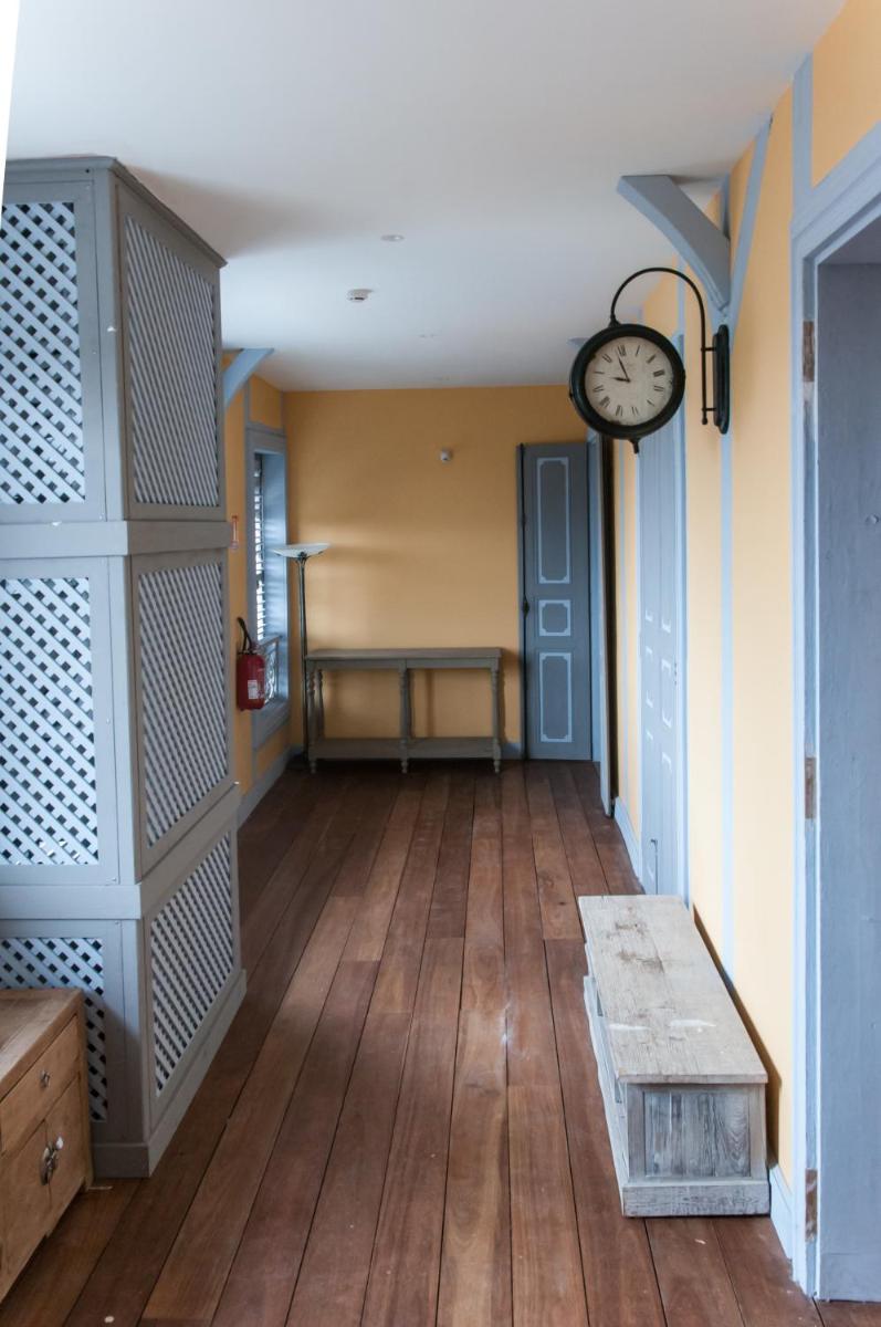 Hôtel des Palmistes - Housity