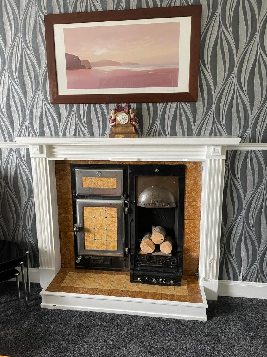 Clarkes 1st floor Apartment Leslie- Golf Paradies - Housity