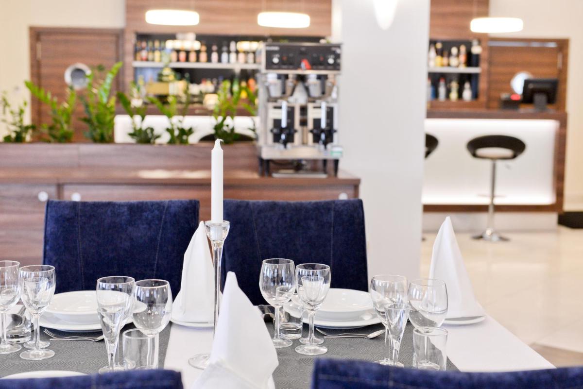Hotel Olsza - Housity