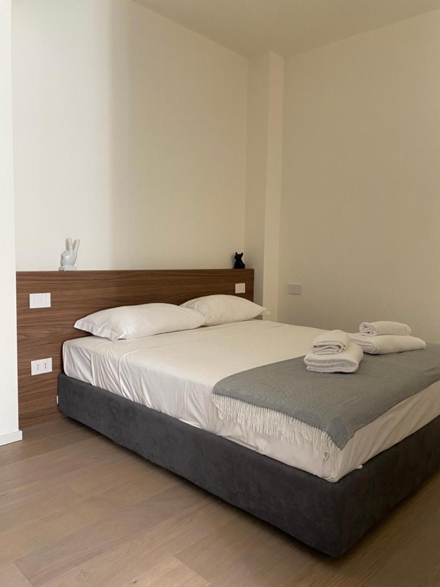 Torino 64 - Duomo City Center Luxury Apartment Perfect x2! - Housity