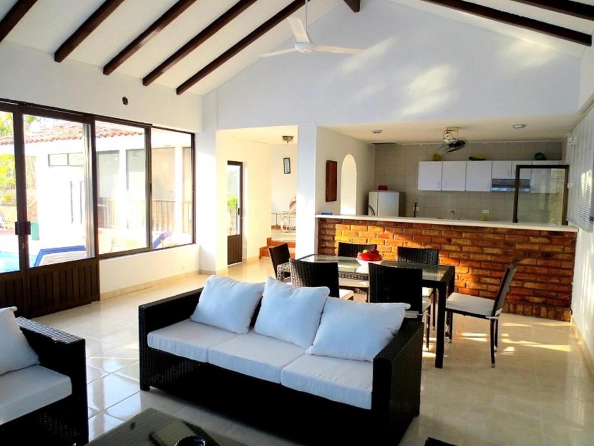 Casa El Peñon - Housity