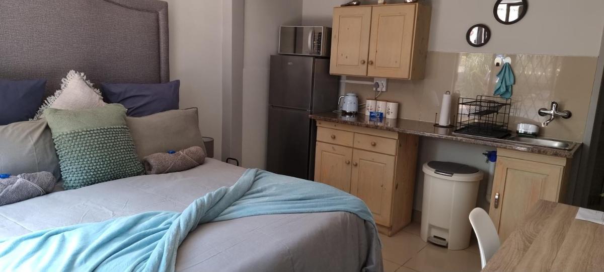 Atterbury self catering studios - Hizvo