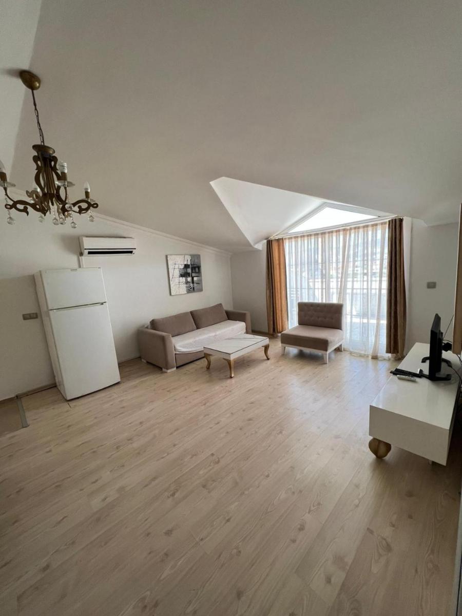 Flat near Beach in Didim with Shared Pool - Housity
