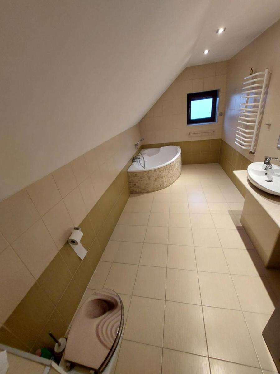 MiiG Residence Jacuzzi & Sauna Zator Oświęcim - Housity