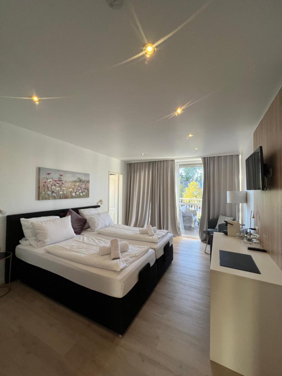 Hotel Mozart - Housity