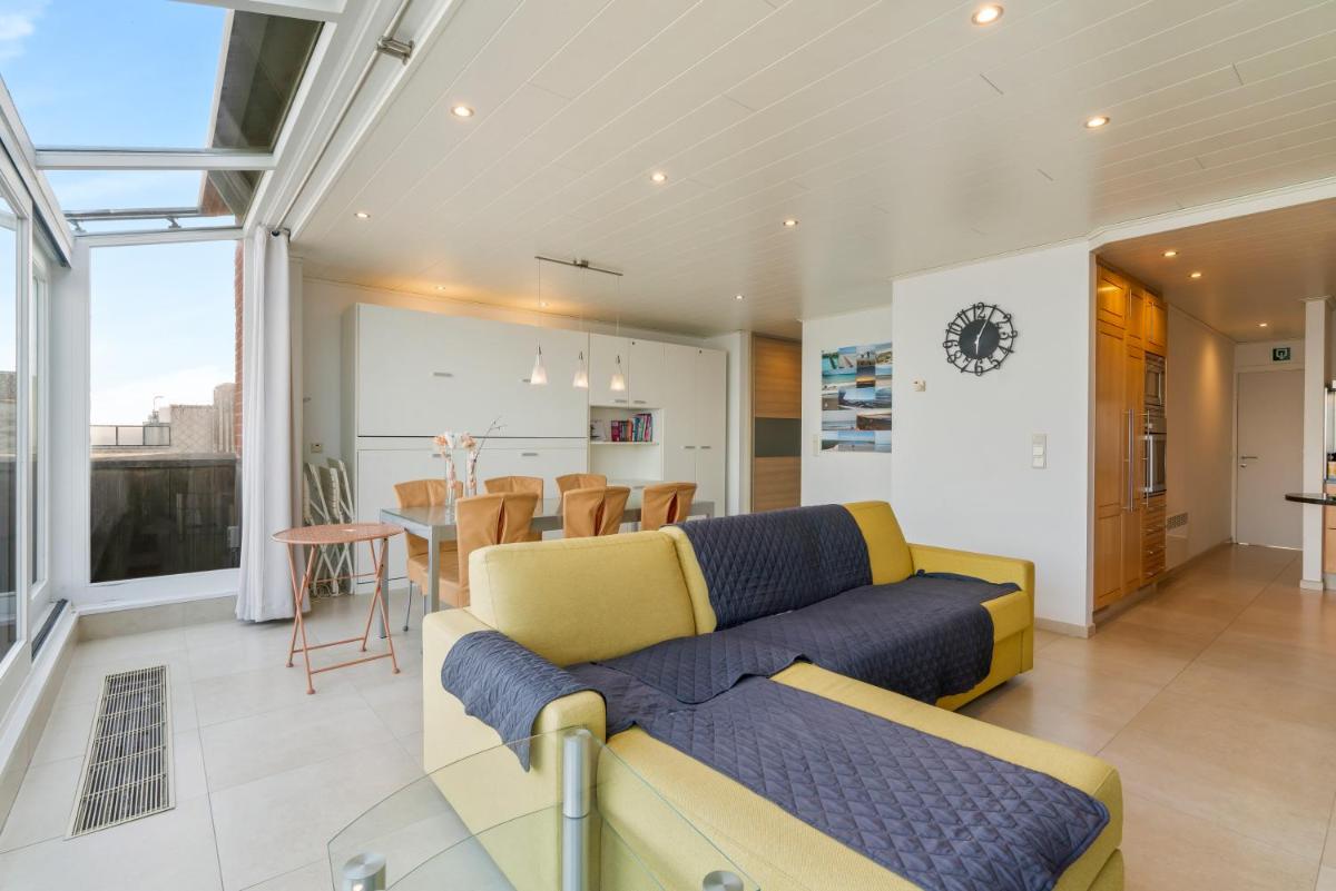 Penthouse app met imposant & eindeloos zeezicht - Housity