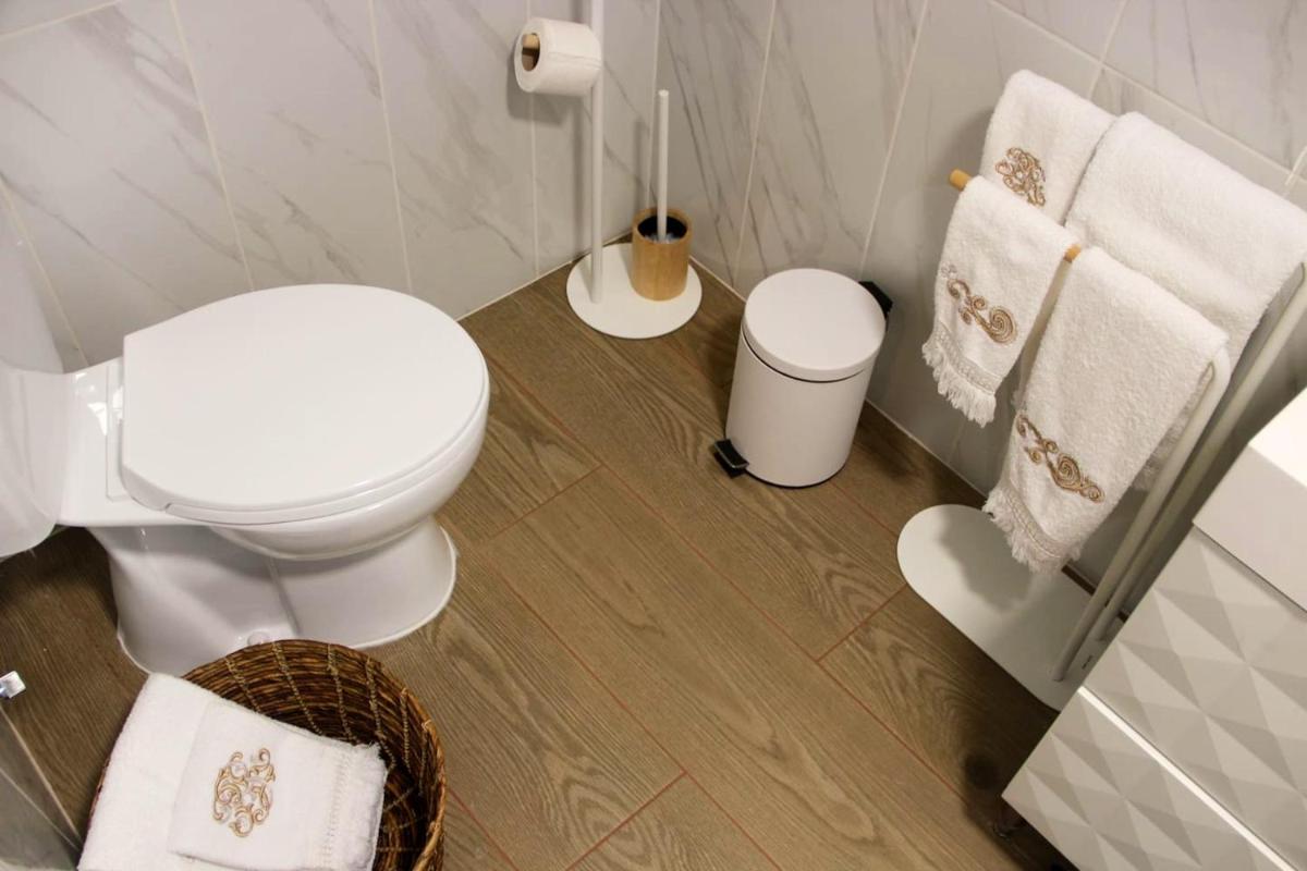 Charming Studio in Marco de Canaveses 25m² with Pool - Housity