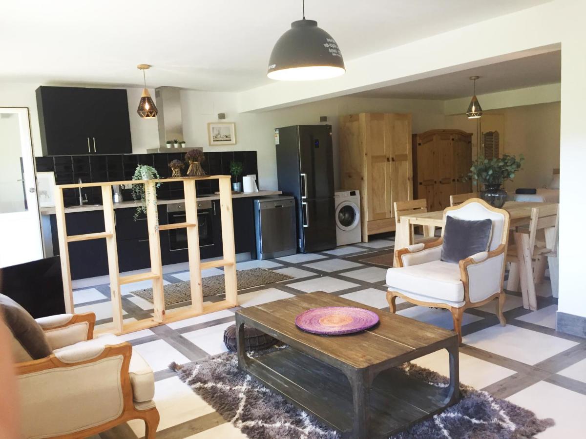 Getxo Garden Houses - The Chalet - Housity