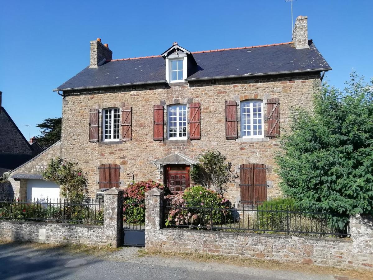 Rozéliande - Housity