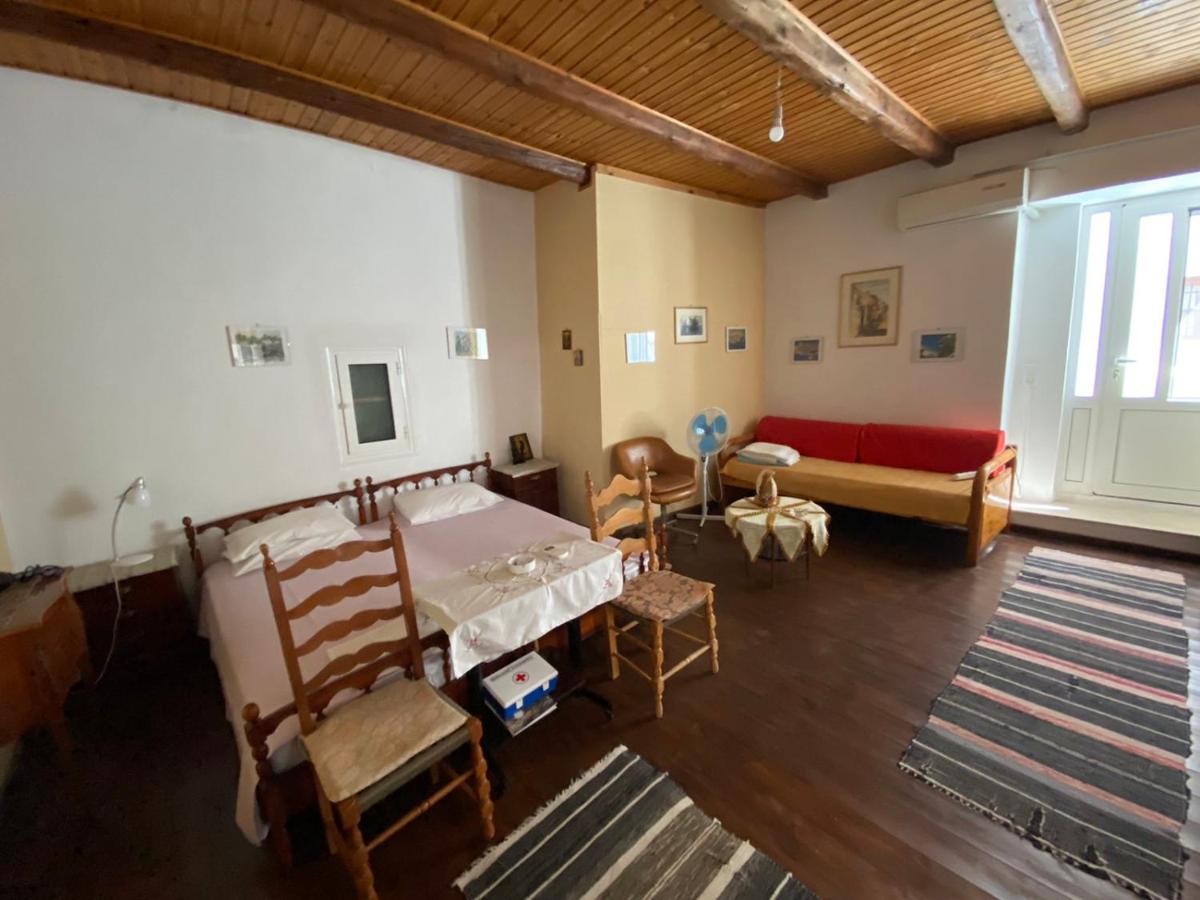Bella Room 4 - Housity