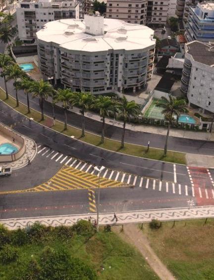 Apartamento - CARIBE BRASILEIRO - Praia do Forte - De frente para o mar - Housity