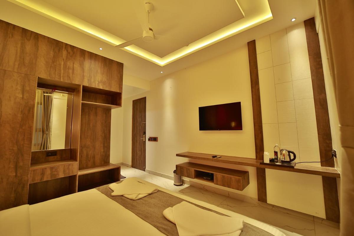 The Mysore Grand - Housity