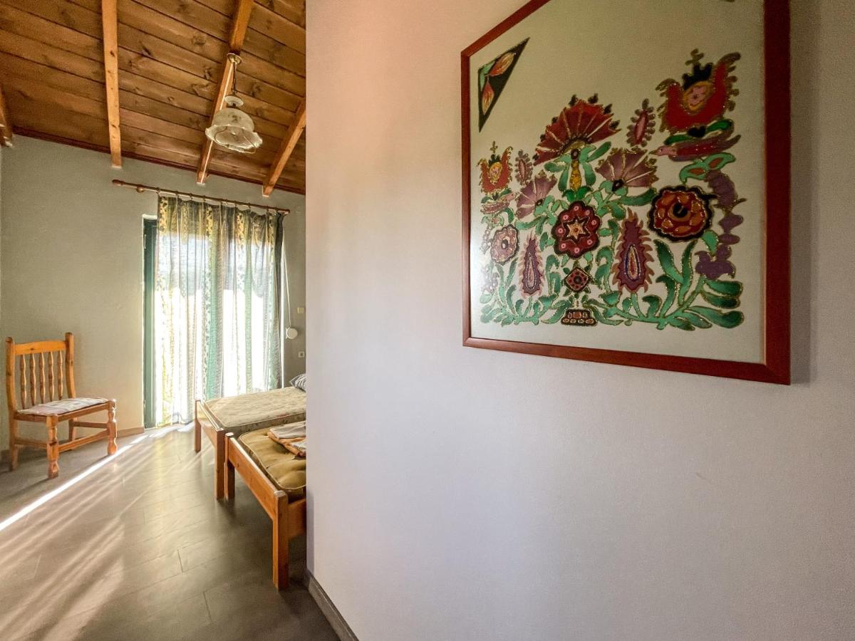 Kavros House - Housity