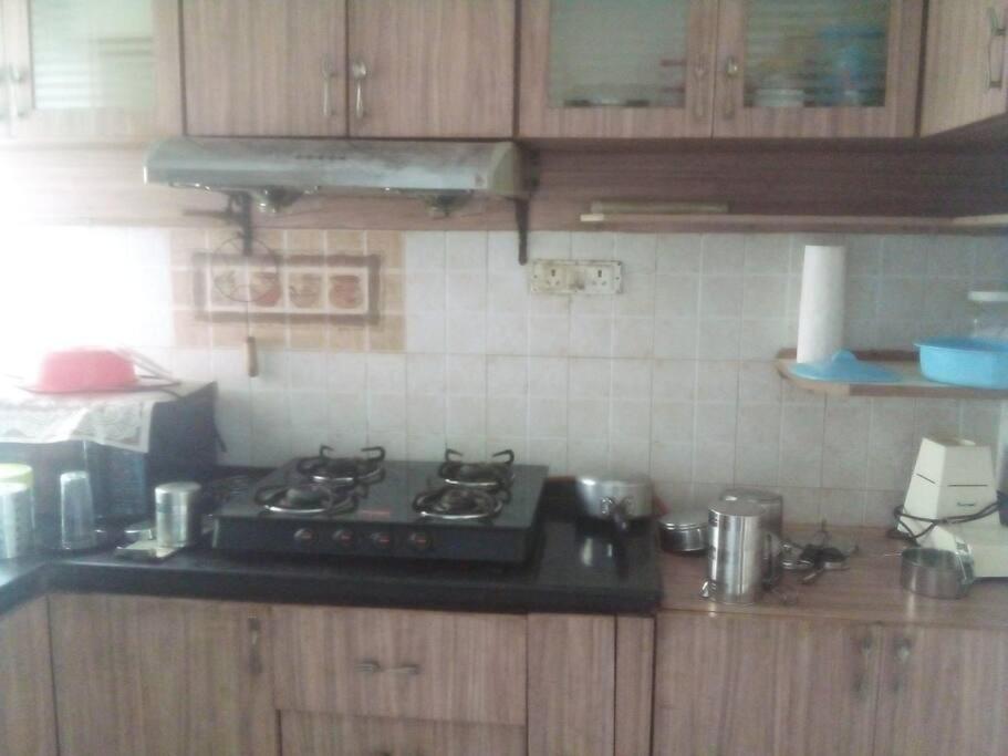 TownHome Sky View Apartment - Housity