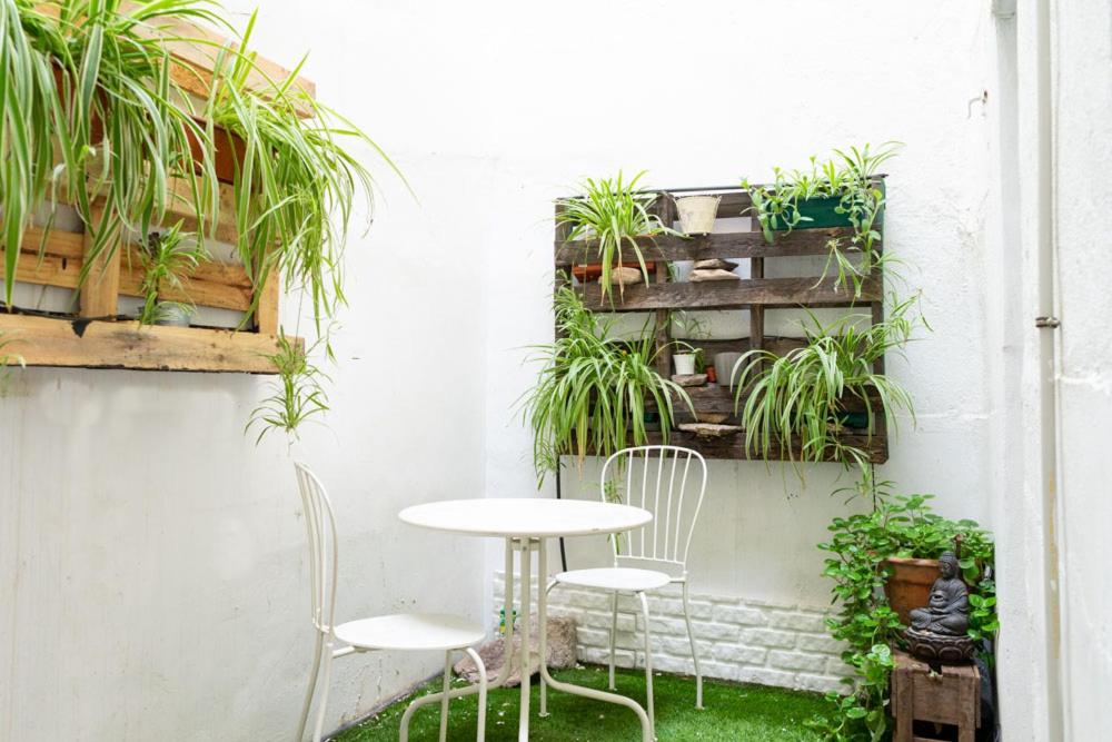 modern and neoclassical flat - Housity