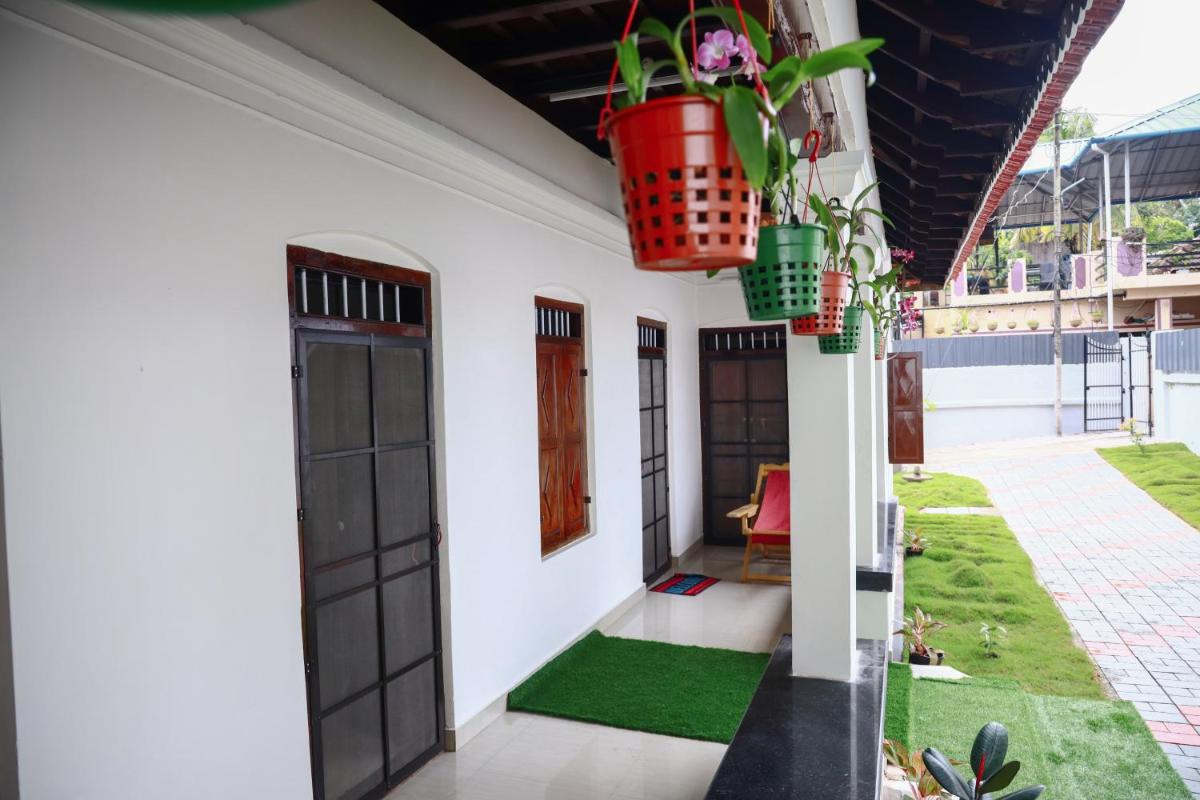 Bobbys Corner - Housity