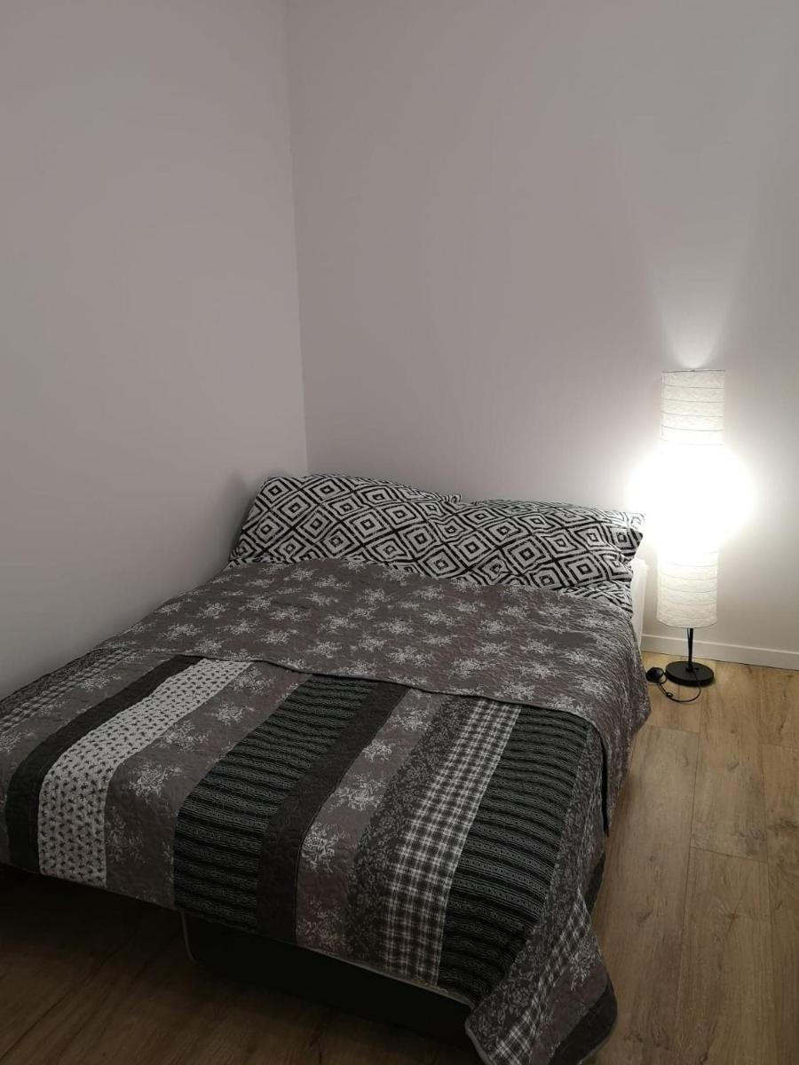 Studio Jellow - Housity
