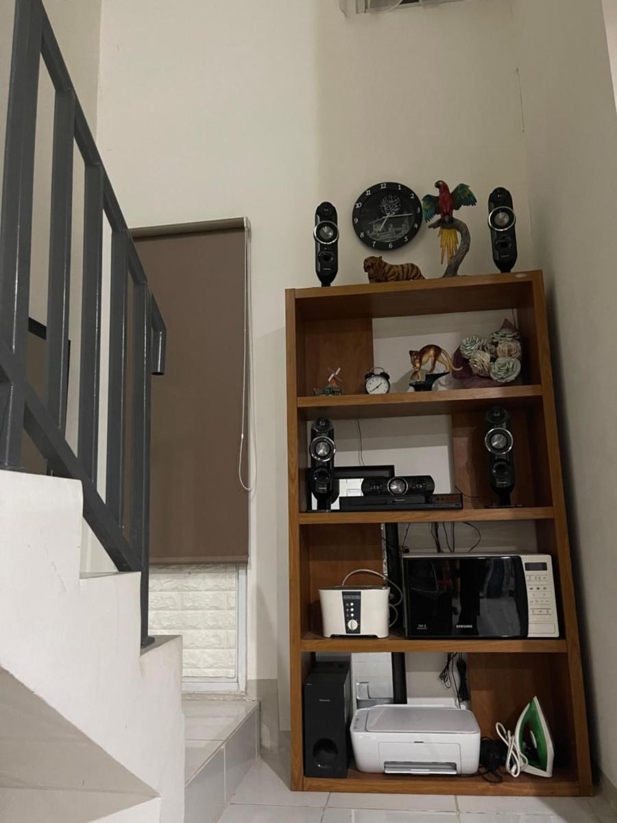 Suitetrails - Qyuza House (Exclusive loft apartment in BSD CITY)
