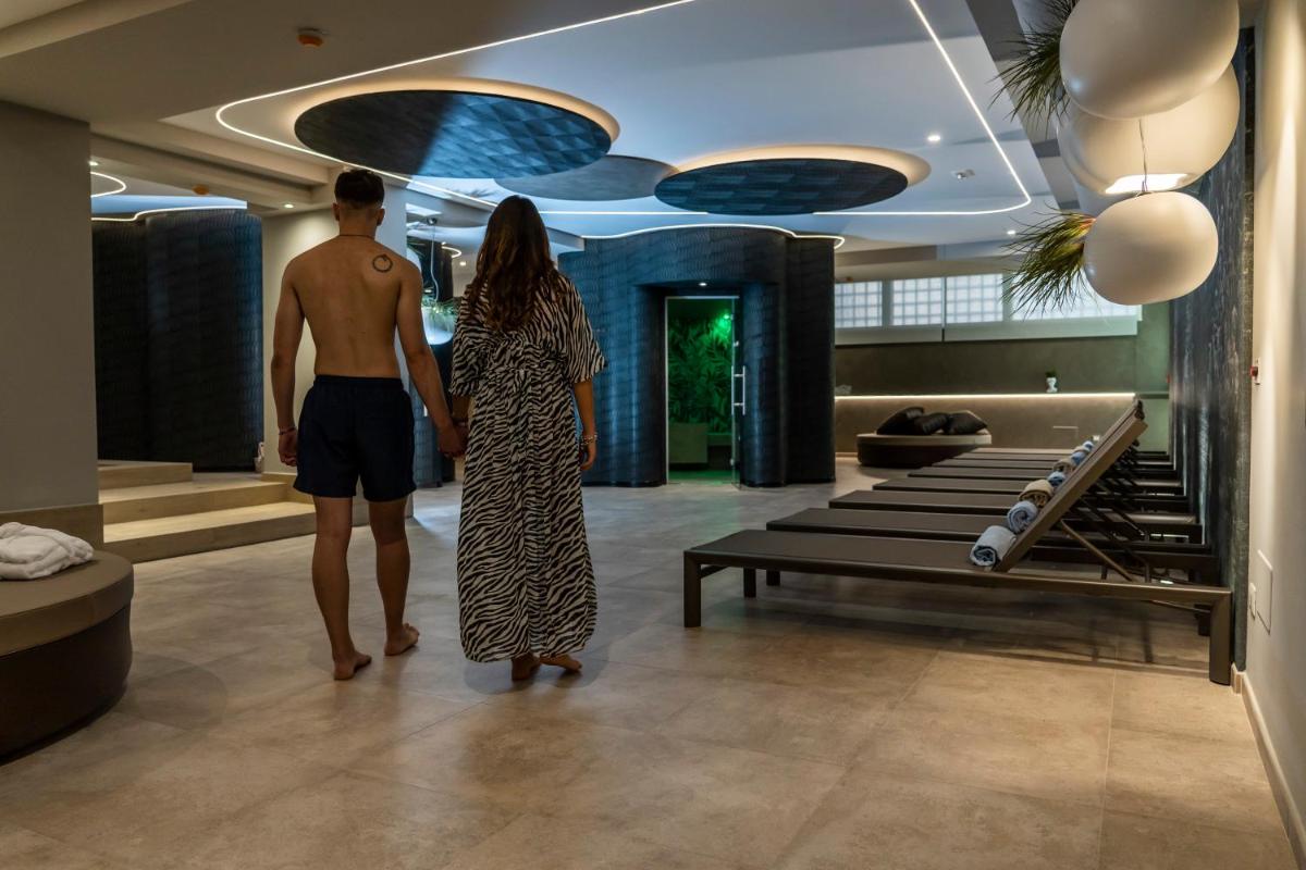 Hotel Ariston & Spa - Housity