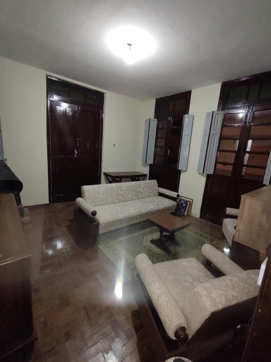 Casa Alojamento com garagem ,Bagé,RS, Brasil. - Housity