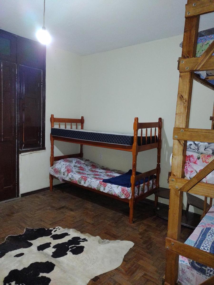 Casa Alojamento com garagem ,Bagé,RS, Brasil. - Housity