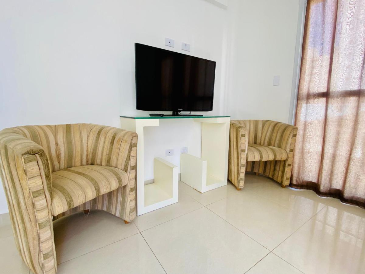 Casa Sobreposta na Praia da Tupi - Praia Grande - Housity