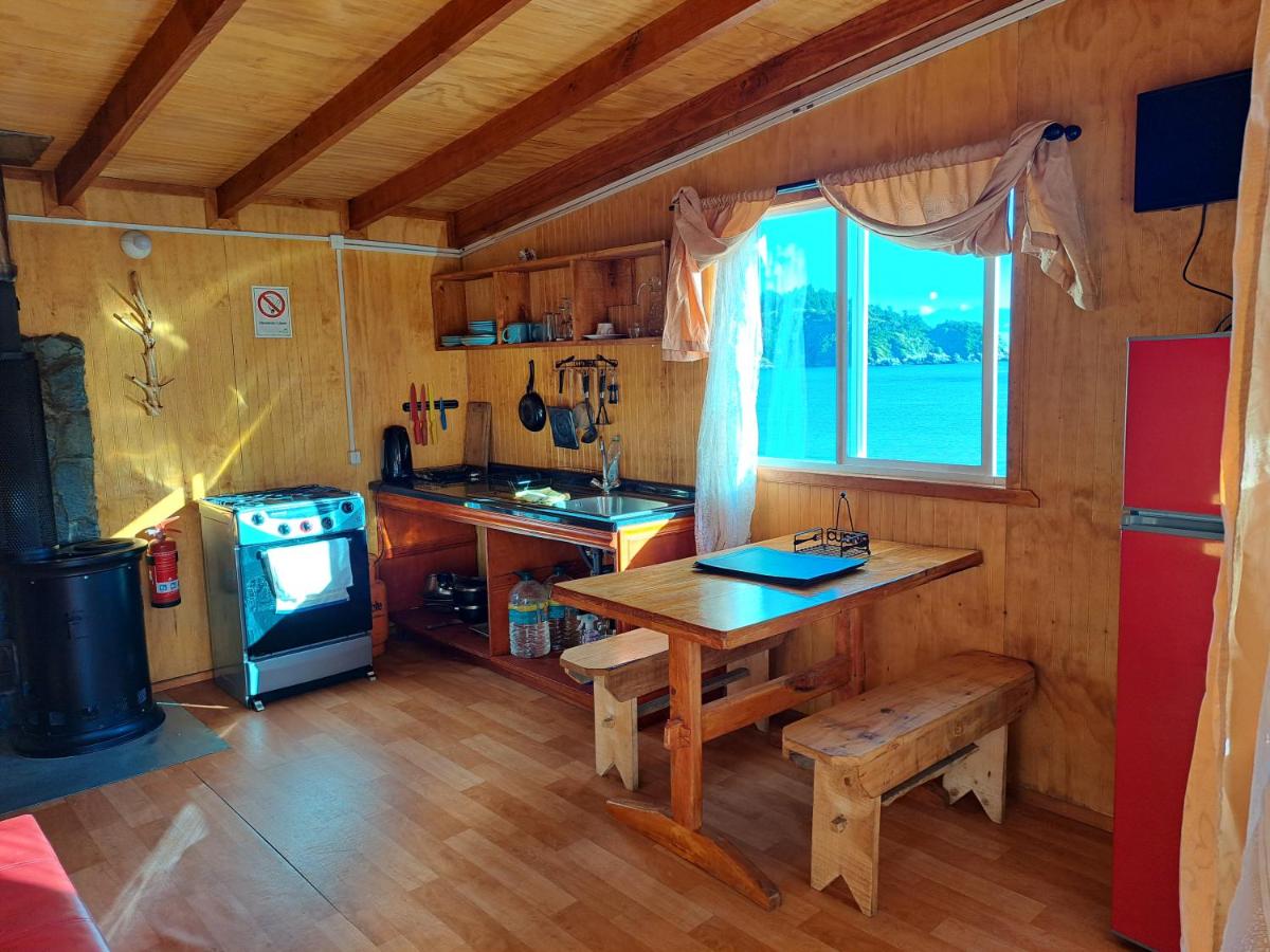 Borde Mar, Hostal & Cabañas, Bahía Mansa - Housity