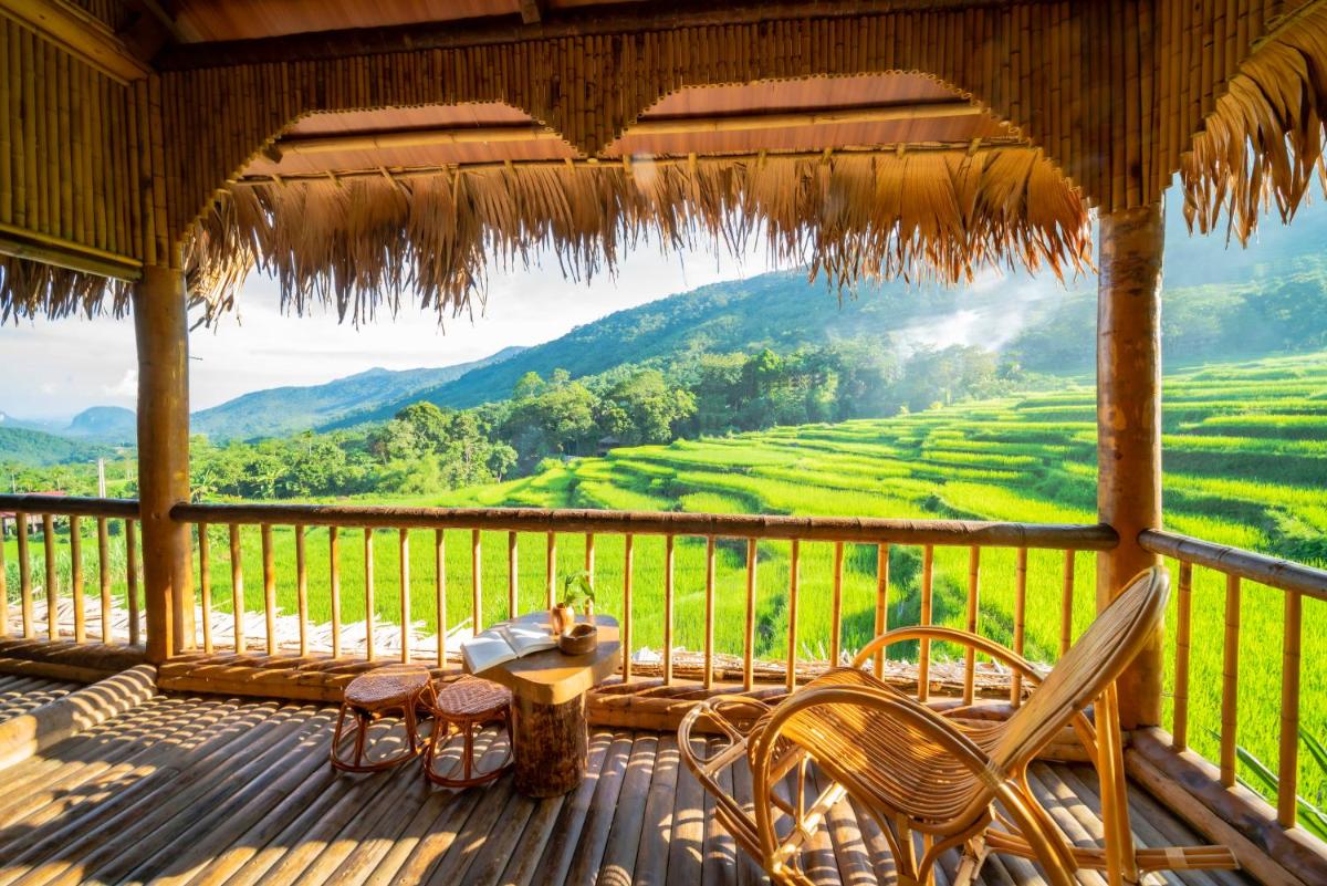 Puluong Luna Resort - Housity