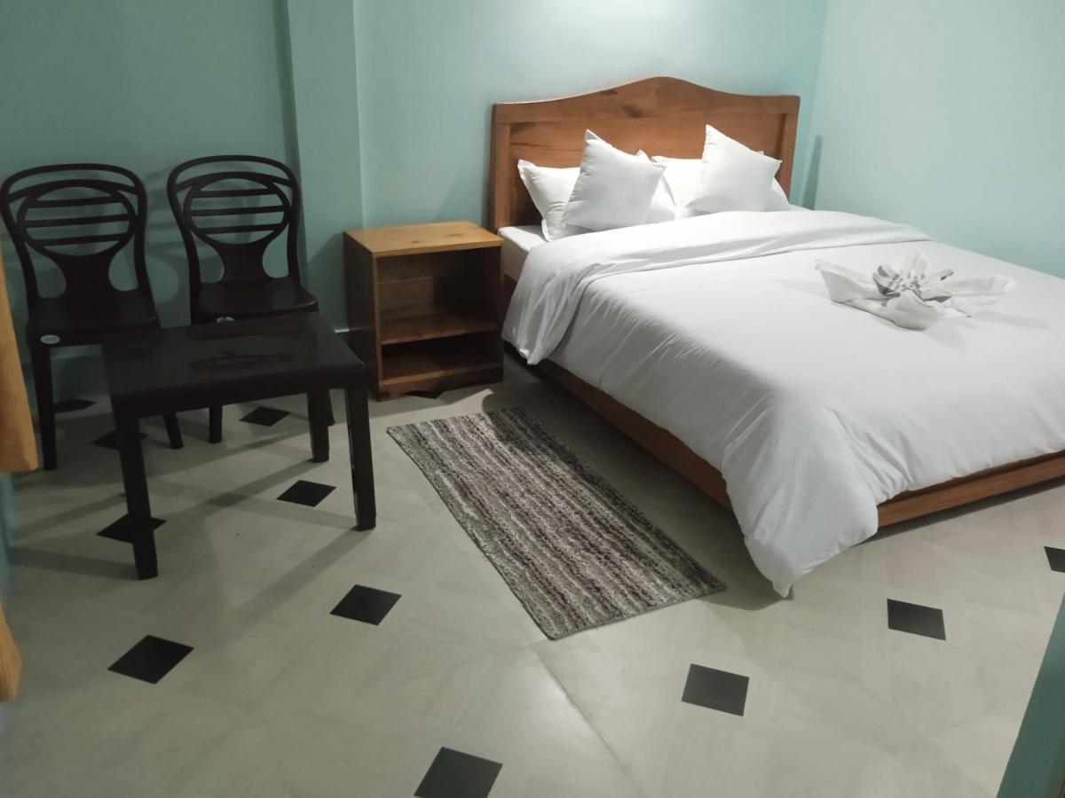 Shalom guest house - Housity